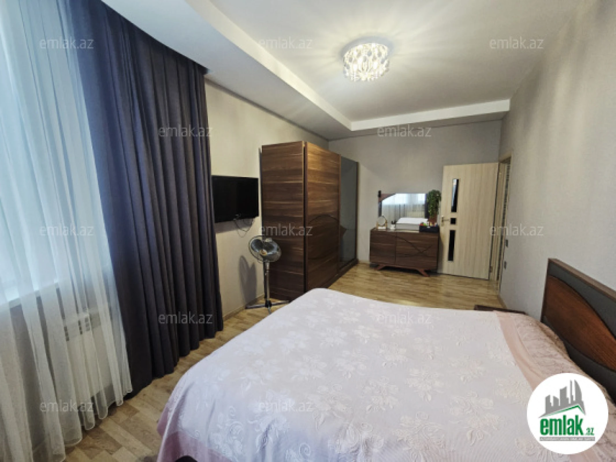 Satılır 3 otaqlı yeni tikili 92 m²