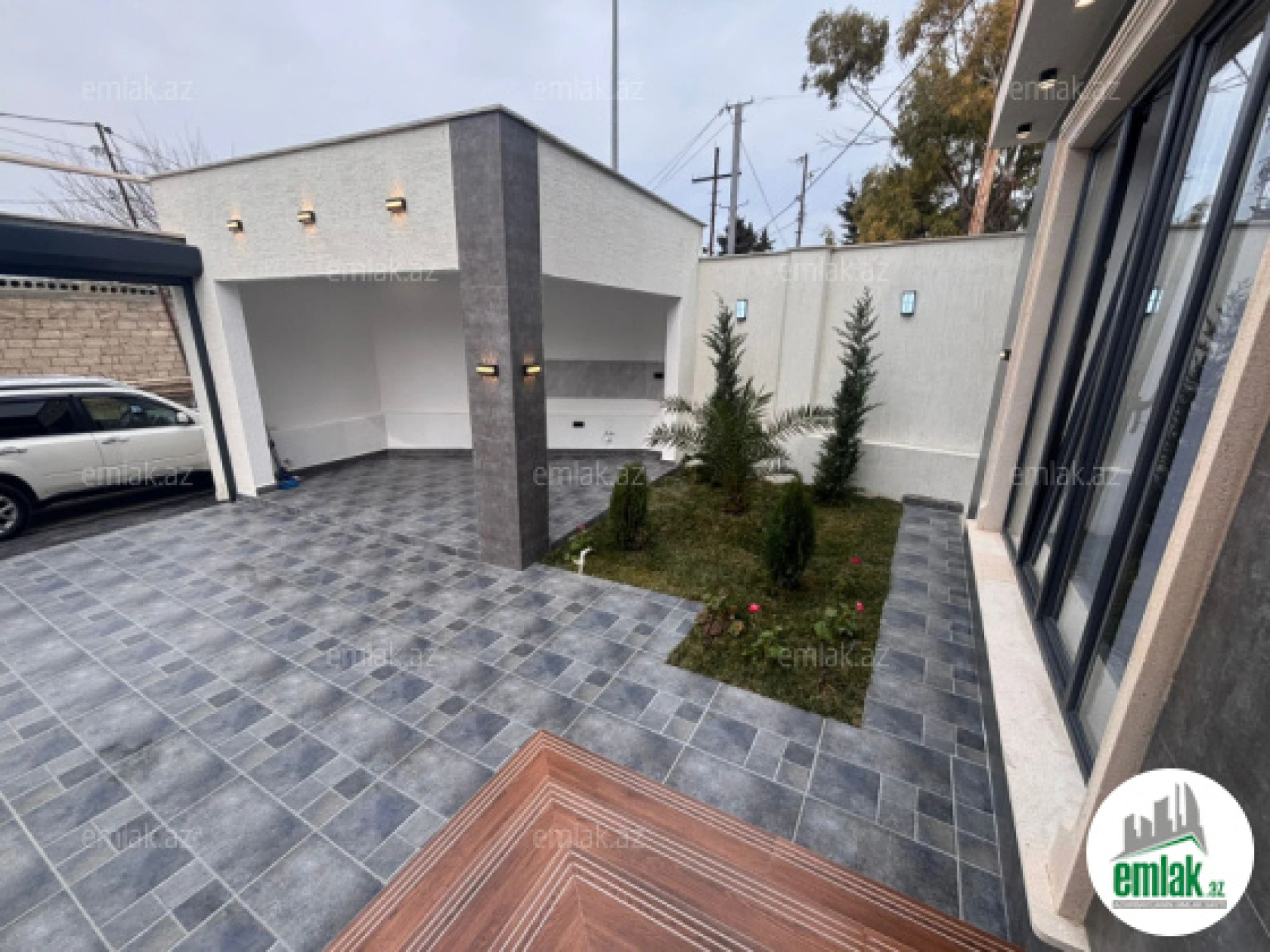Satılır 4 otaqlı həyət evi 155 m²