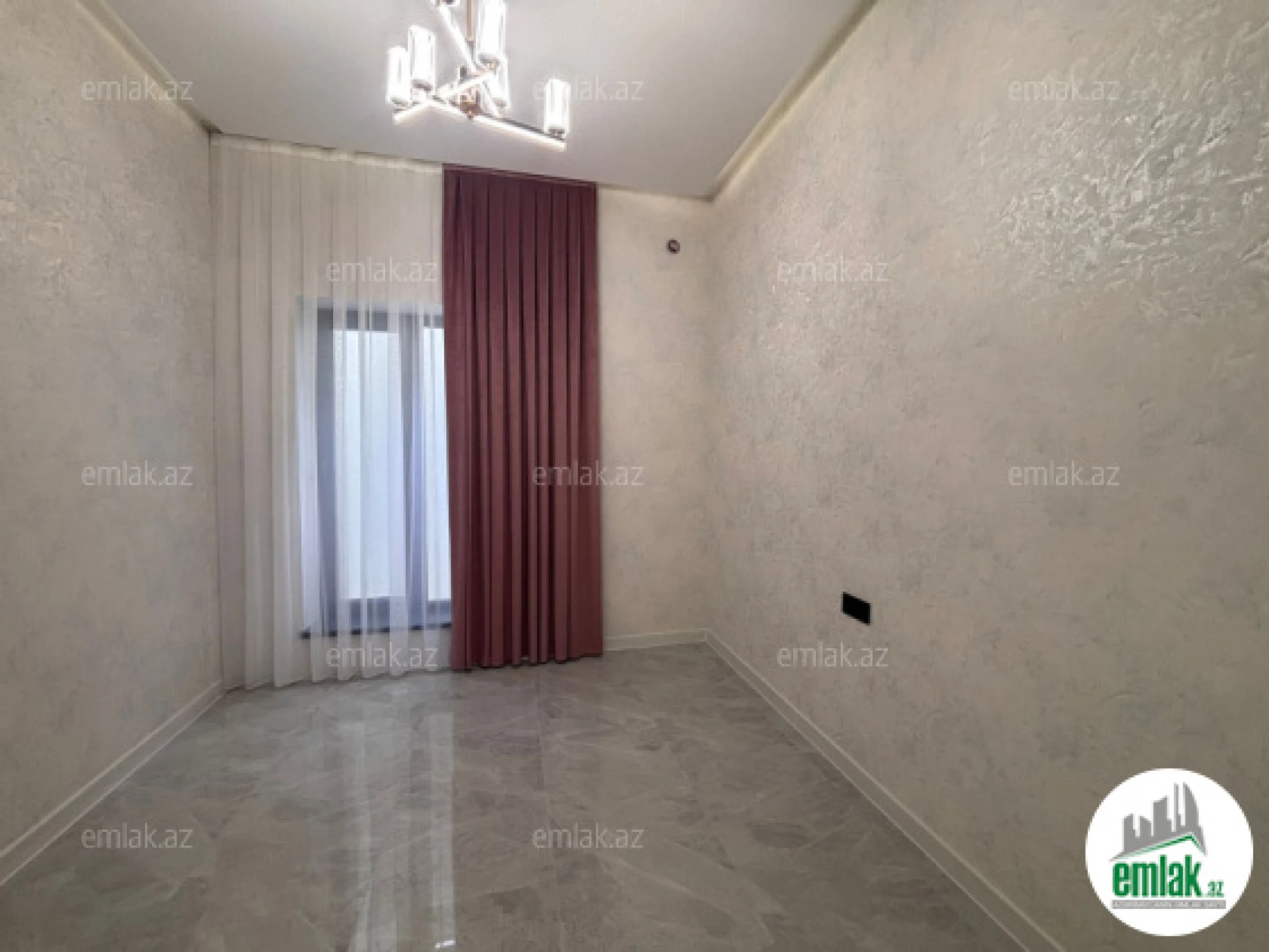 Satılır 4 otaqlı həyət evi 155 m²