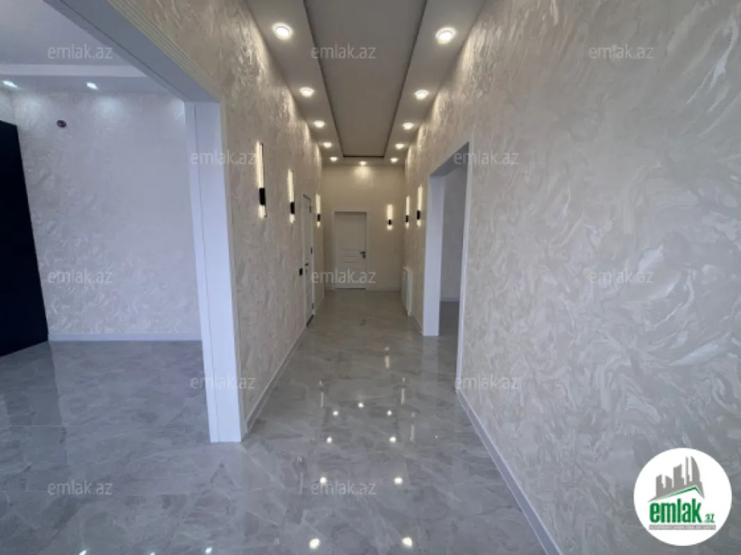 Satılır 4 otaqlı həyət evi 155 m²