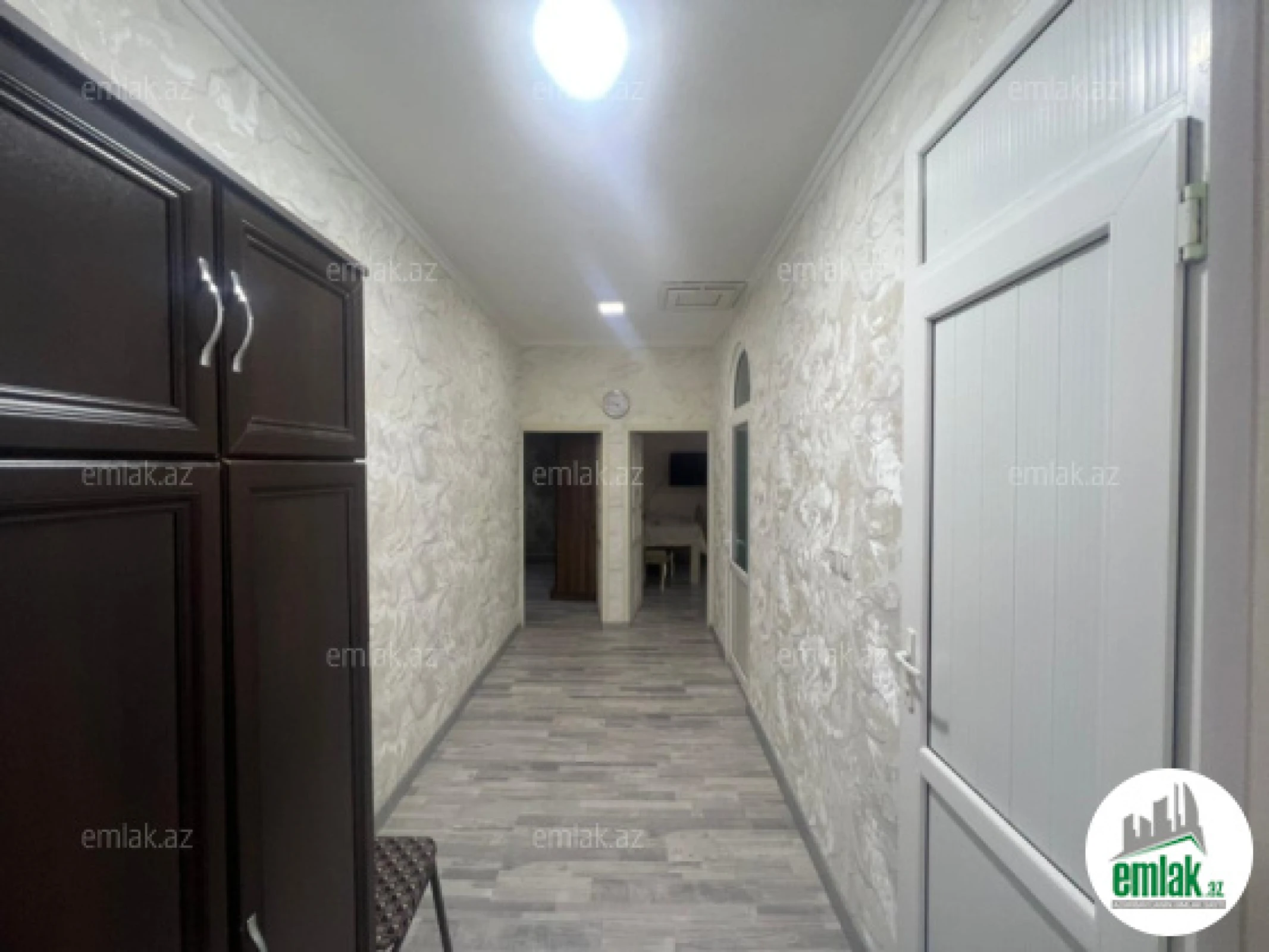 Satılır 4 otaqlı həyət evi 100 m²