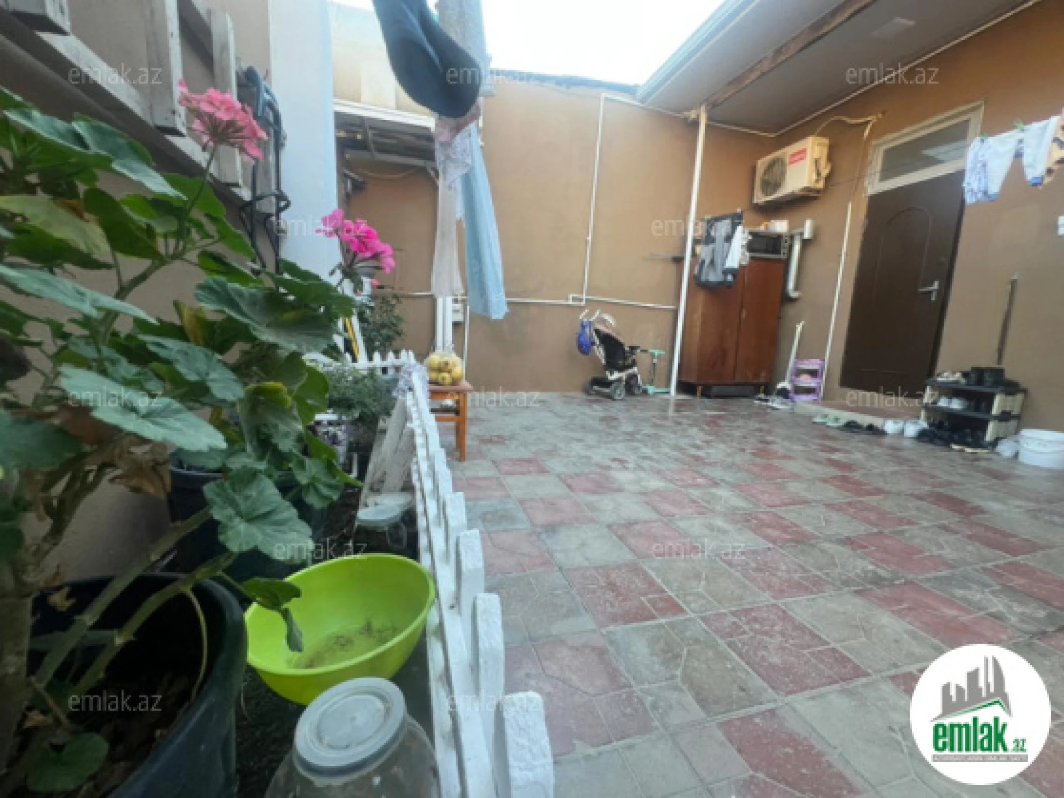 Satılır 4 otaqlı həyət evi 100 m²