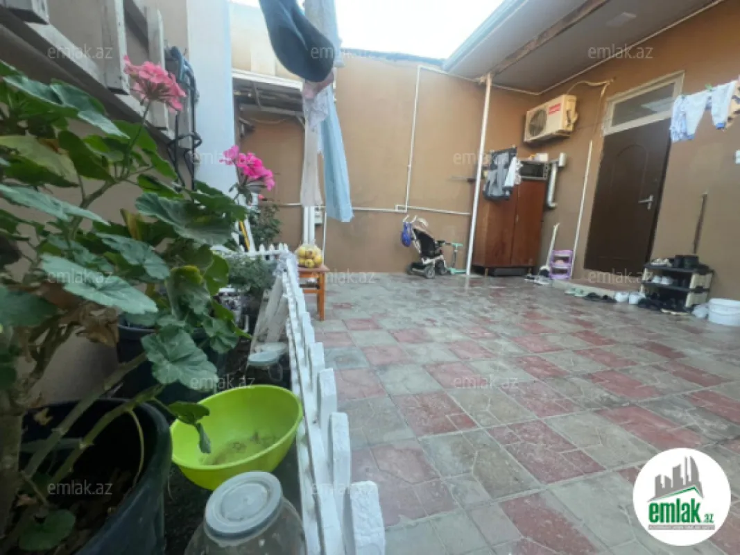 Satılır 4 otaqlı həyət evi 100 m²