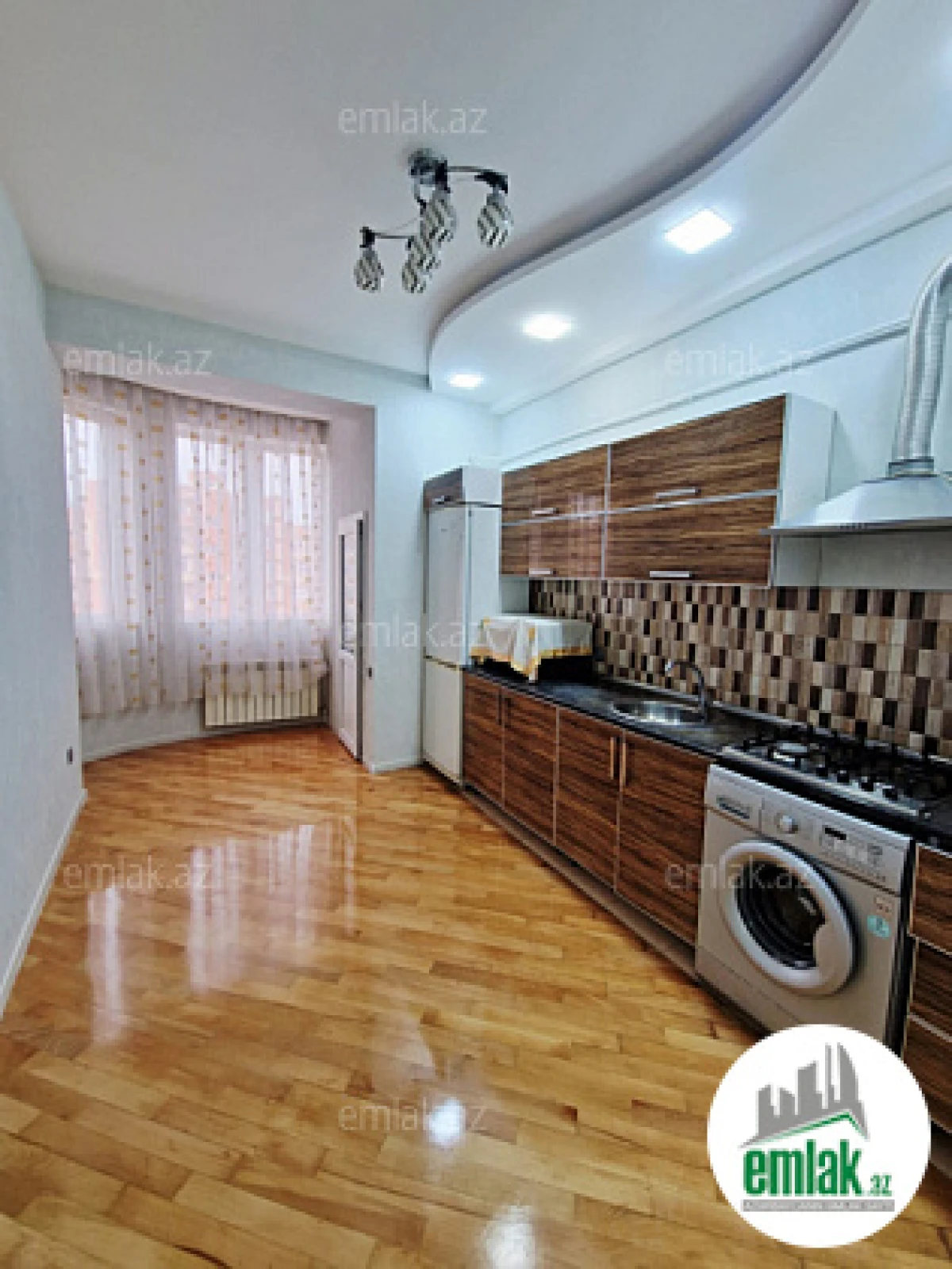 Satılır 2 otaqlı yeni tikili 60 m²
