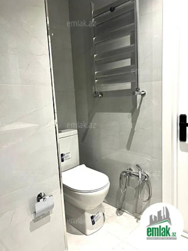 Satılır 2 otaqlı yeni tikili 55 m²