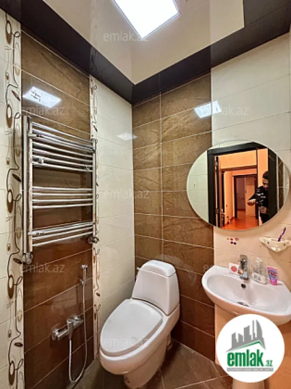 Satılır 3 otaqlı yeni tikili 139 m²