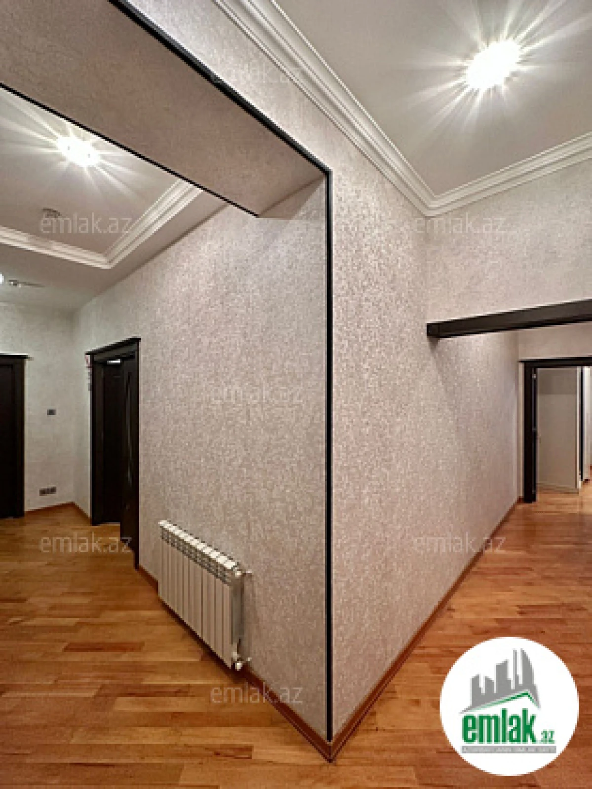 Satılır 3 otaqlı yeni tikili 139 m²