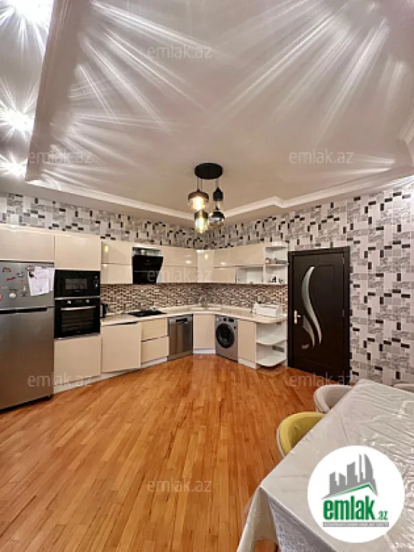 Satılır 3 otaqlı yeni tikili 139 m²