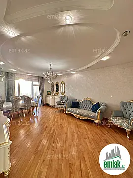 Satılır 3 otaqlı yeni tikili 139 m²