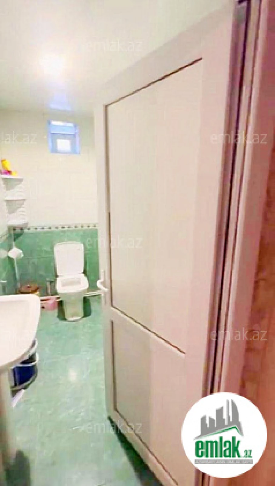 Satılır 6 otaqlı mənzil 140 m²