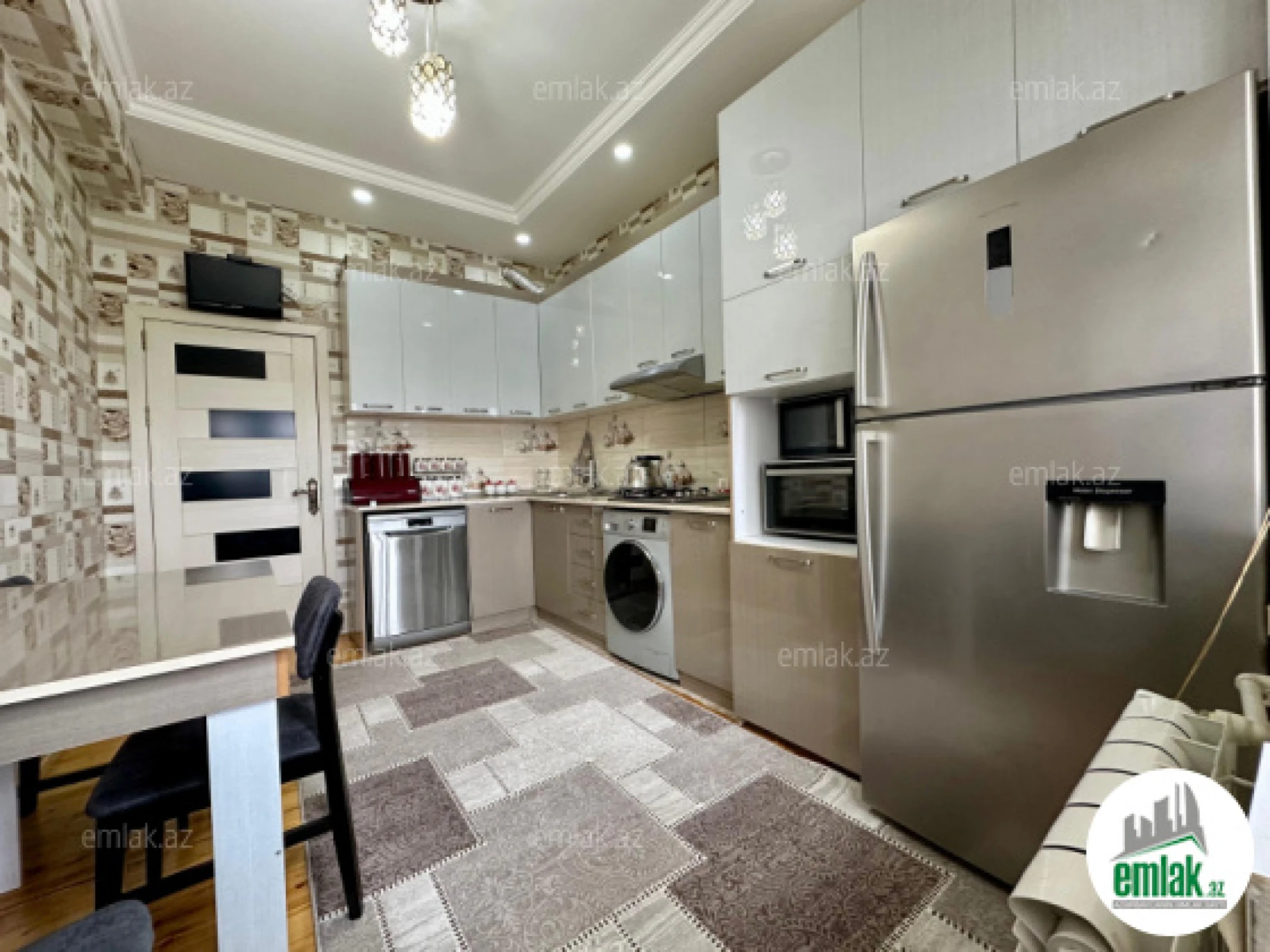 Satılır 3 otaqlı yeni tikili 105 m²