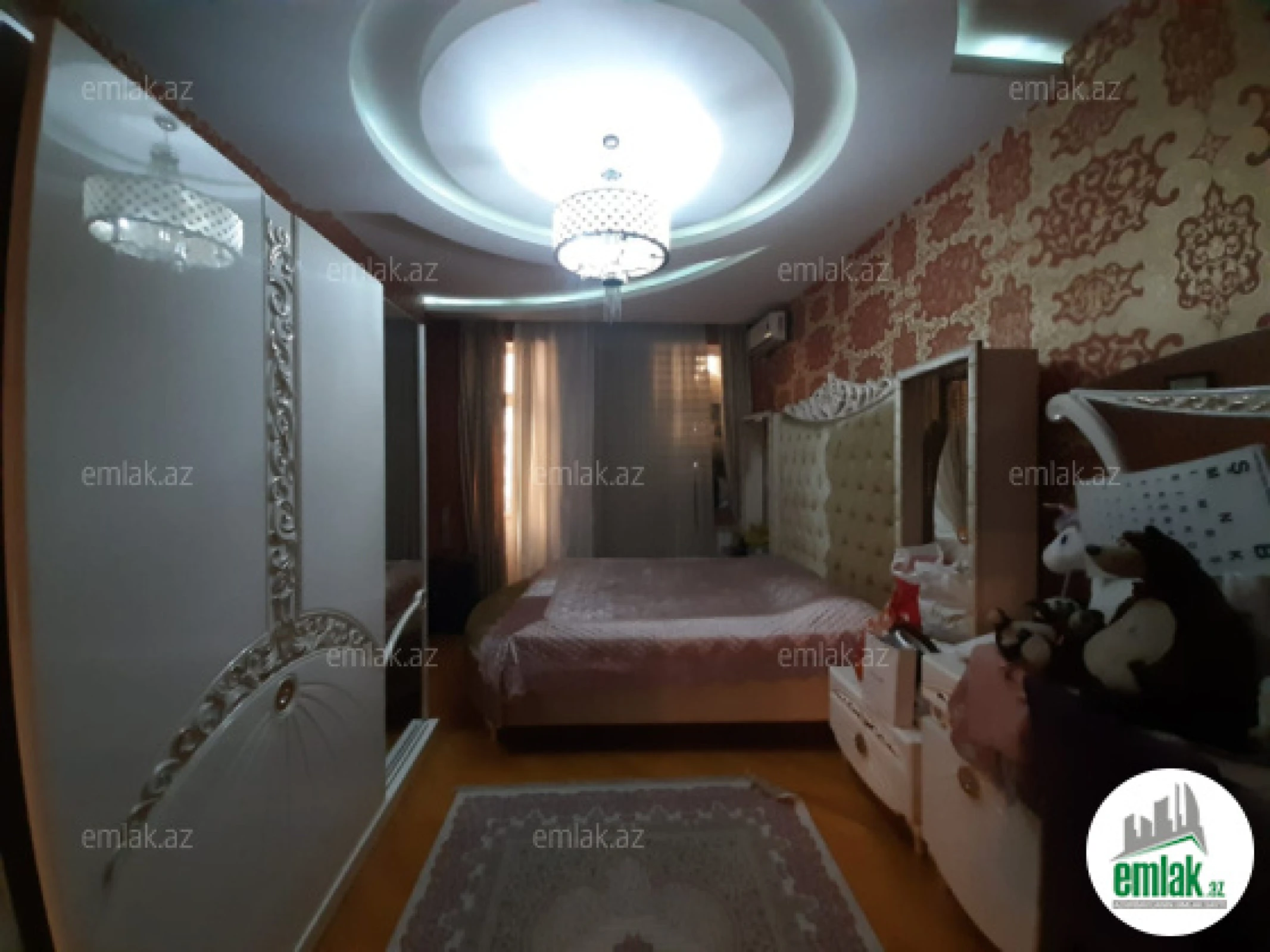 Satılır 4 otaqlı yeni tikili 170 m²