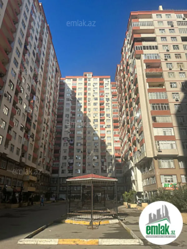 Satılır 4 otaqlı yeni tikili 170 m²