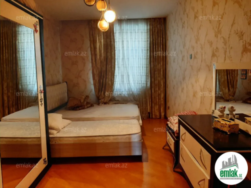 Satılır 4 otaqlı yeni tikili 170 m²