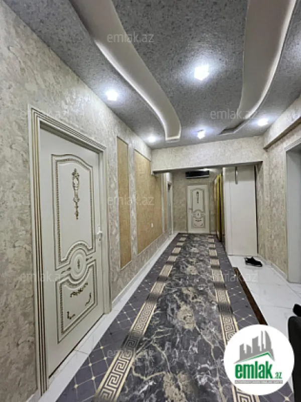 Satılır 3 otaqlı yeni tikili 120 m²