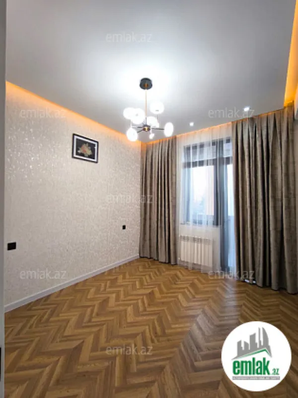 Satılır 3 otaqlı yeni tikili 100 m²