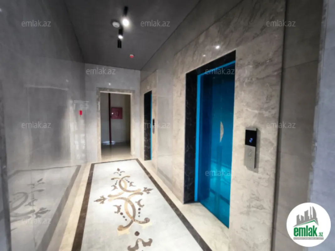 Satılır 3 otaqlı yeni tikili 100 m²