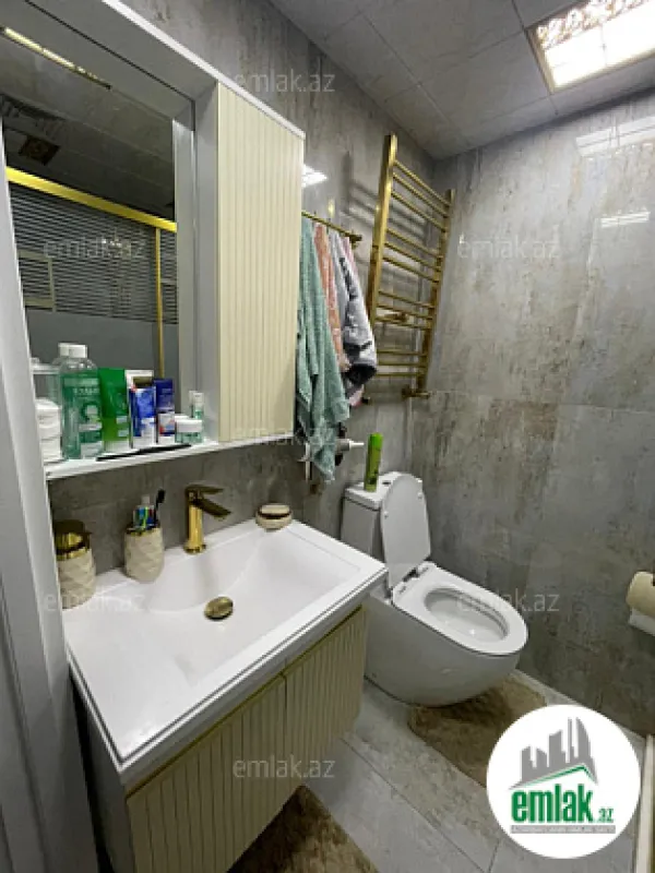 Satılır 3 otaqlı yeni tikili 71 m²