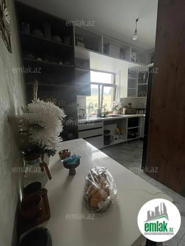 Satılır 3 otaqlı yeni tikili 71 m²