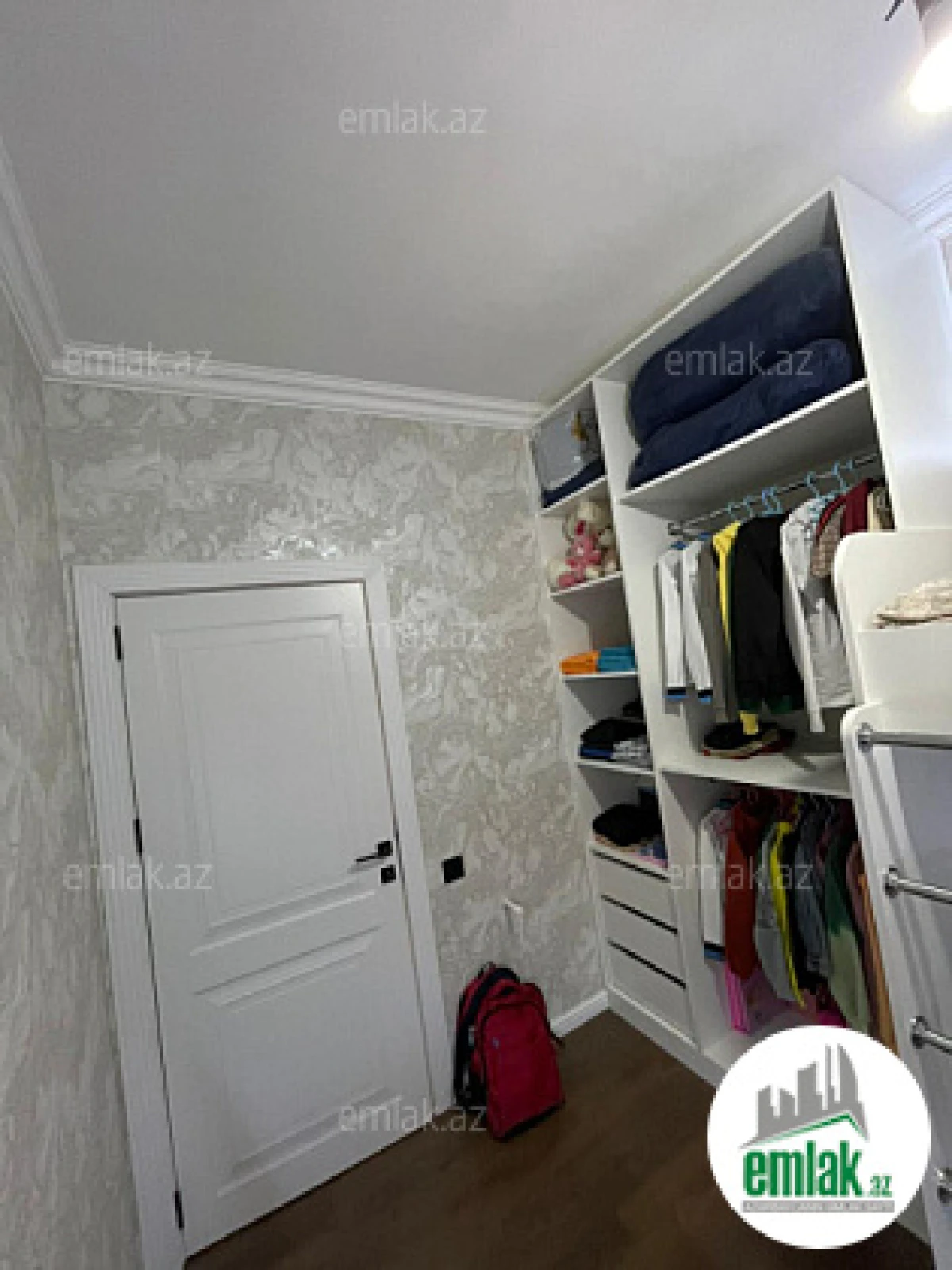 Satılır 3 otaqlı yeni tikili 71 m²