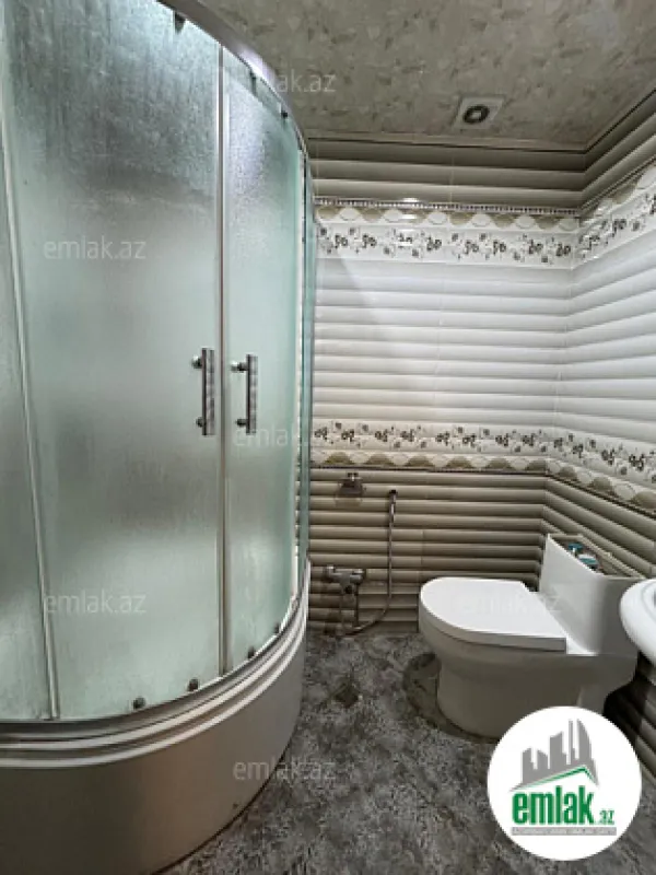 Satılır 3 otaqlı yeni tikili 125 m²