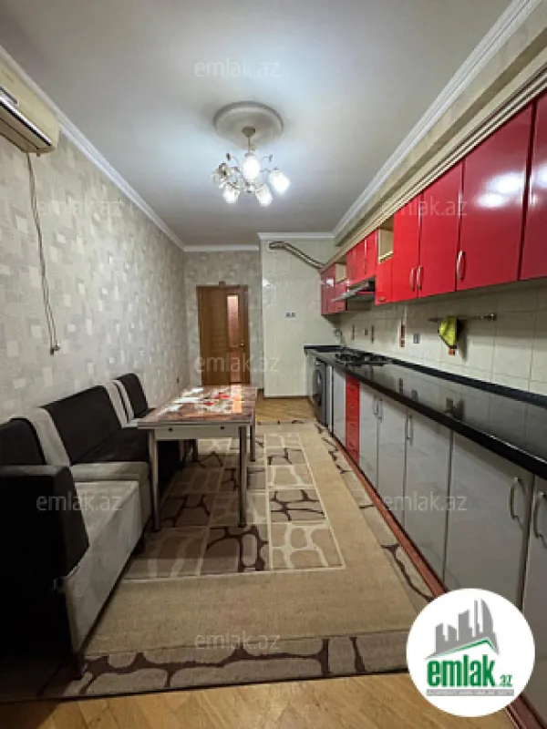 Satılır 3 otaqlı yeni tikili 125 m²