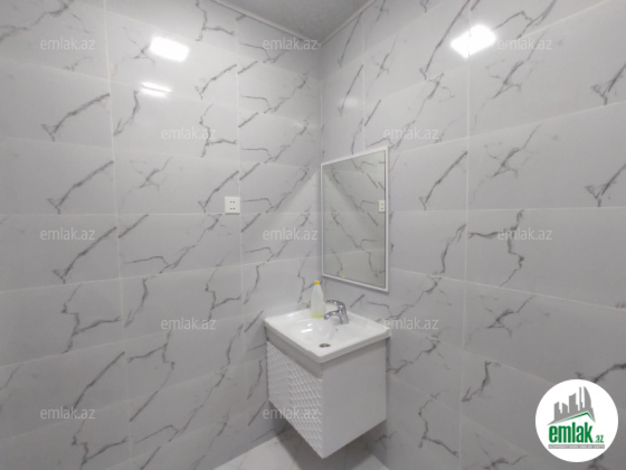 Satılır 3 otaqlı həyət evi 65 m²