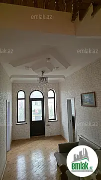 Satılır 6 otaqlı həyət evi 480 m²