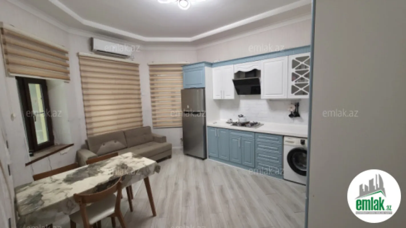 Satılır 6 otaqlı həyət evi 480 m²