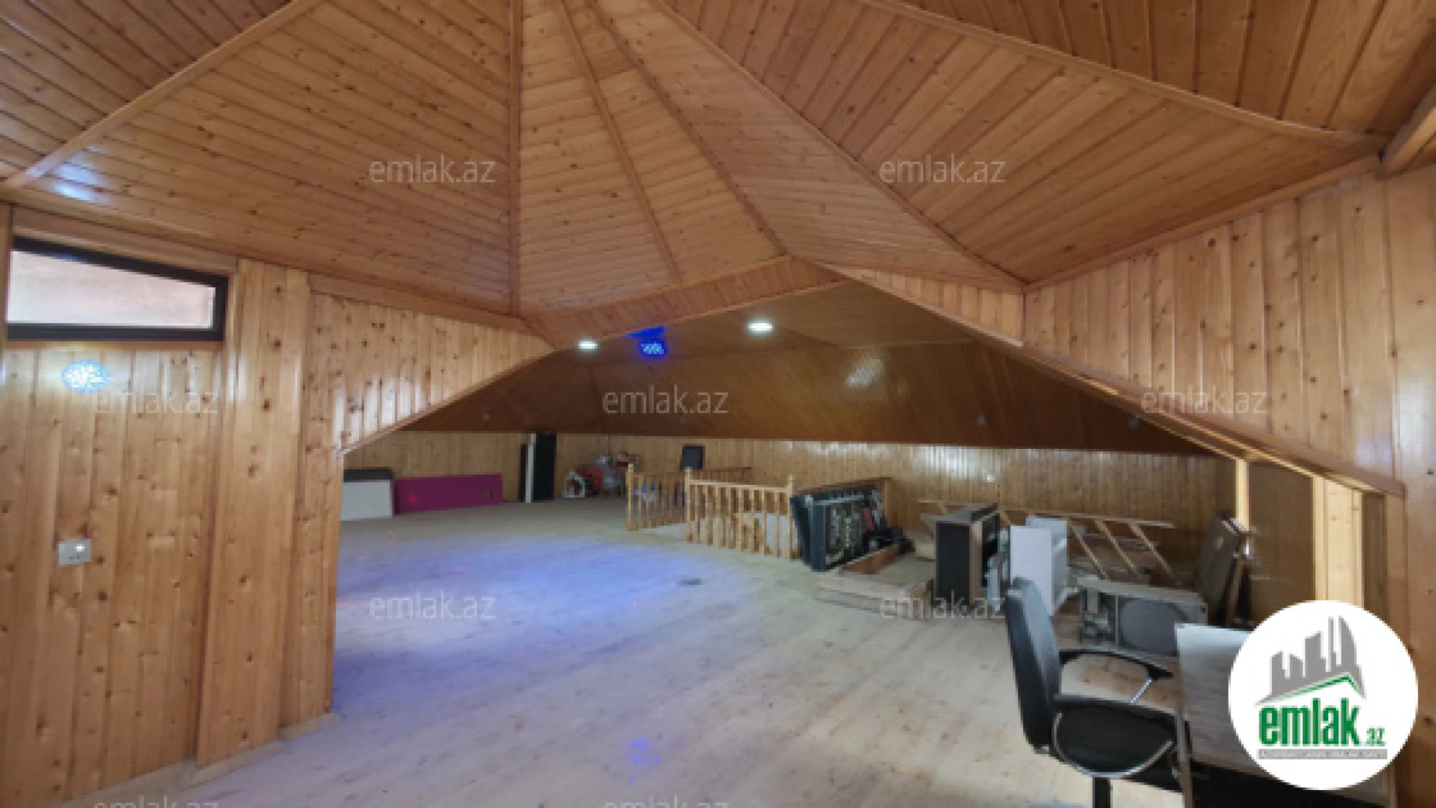 Satılır 6 otaqlı həyət evi 480 m²