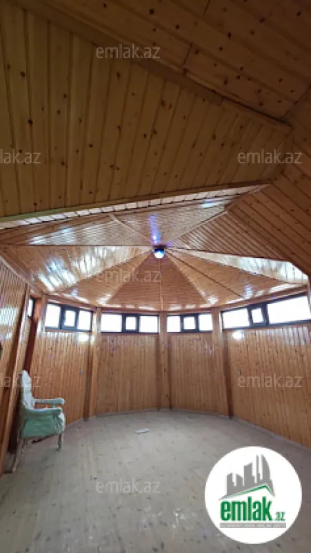 Satılır 6 otaqlı həyət evi 480 m²