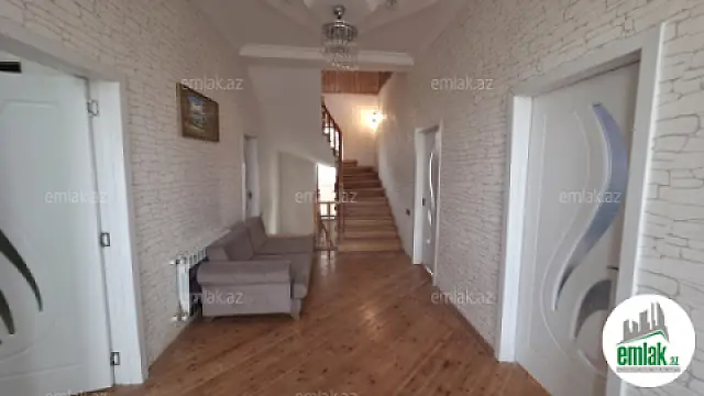 Satılır 6 otaqlı həyət evi 480 m²