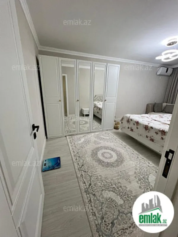 Satılır 3 otaqlı köhnə tikili 70 m²