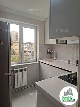 Satılır 3 otaqlı köhnə tikili 70 m²