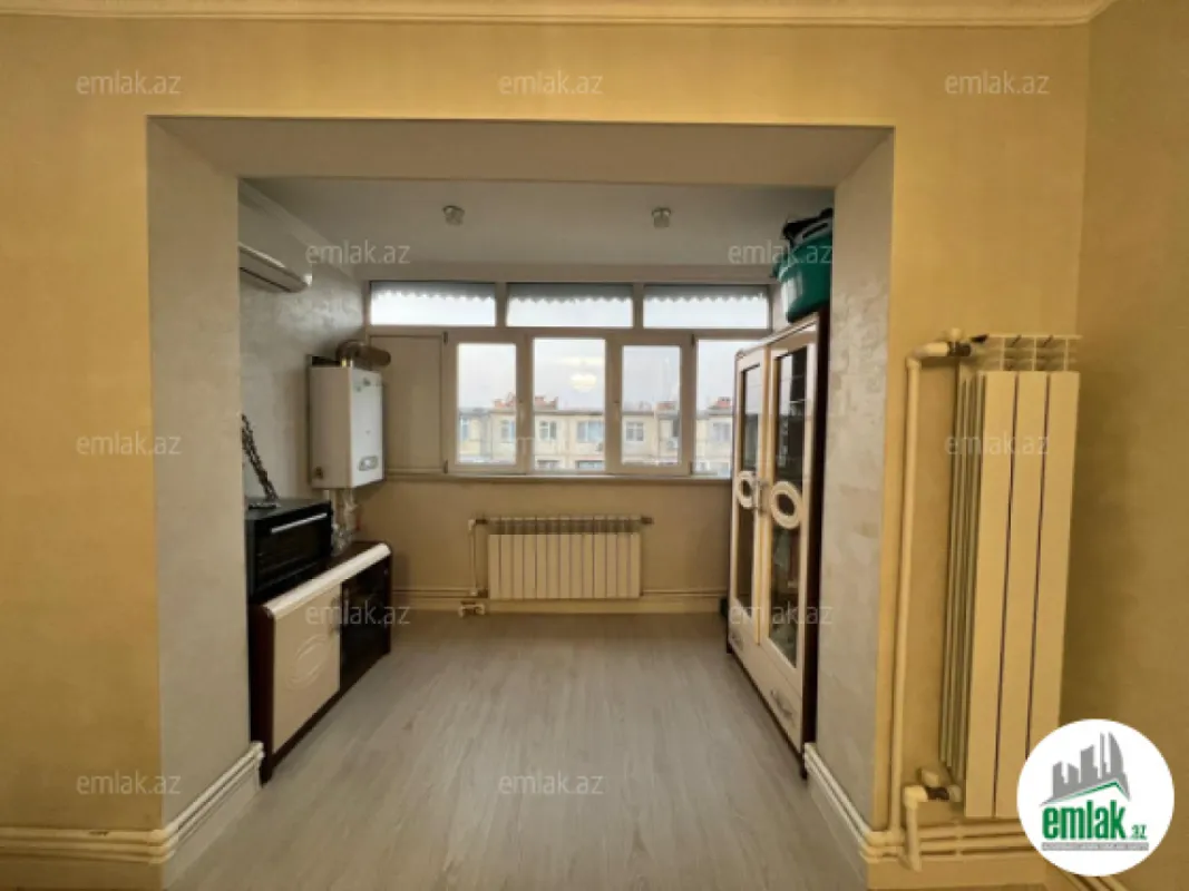 Satılır 3 otaqlı köhnə tikili 70 m²