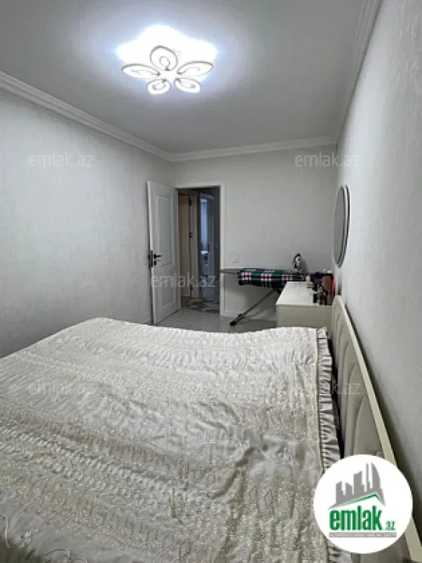 Satılır 3 otaqlı köhnə tikili 70 m²