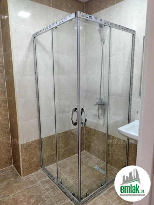 Satılır 2 otaqlı yeni tikili 74 m²