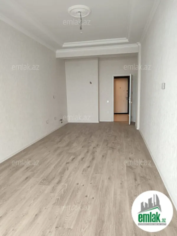 Satılır 2 otaqlı yeni tikili 74 m²