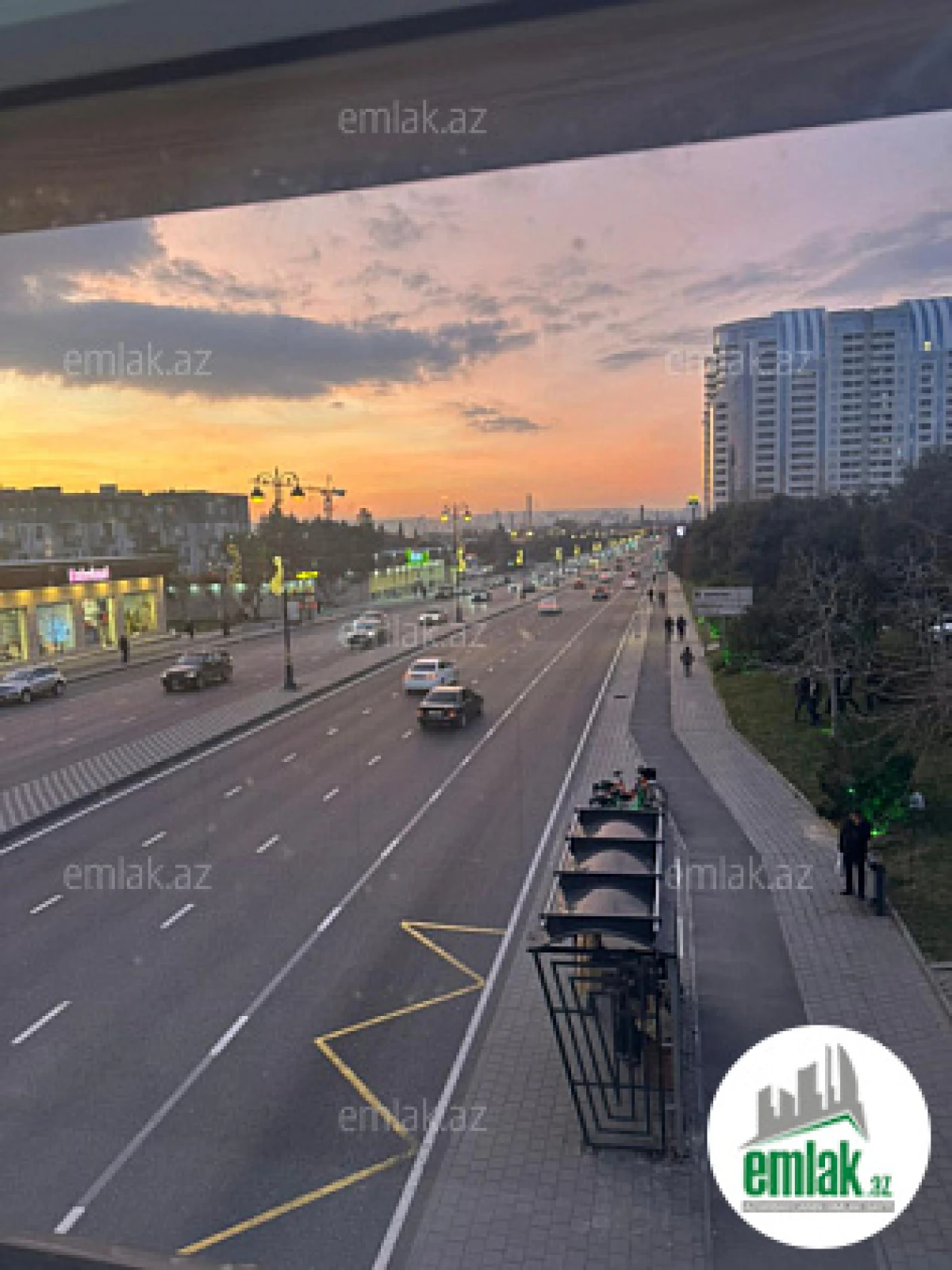 Satılır 2 otaqlı yeni tikili 86 m²