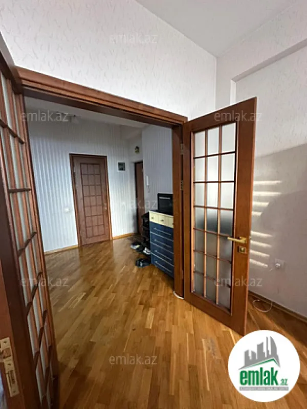 Satılır 2 otaqlı yeni tikili 86 m²