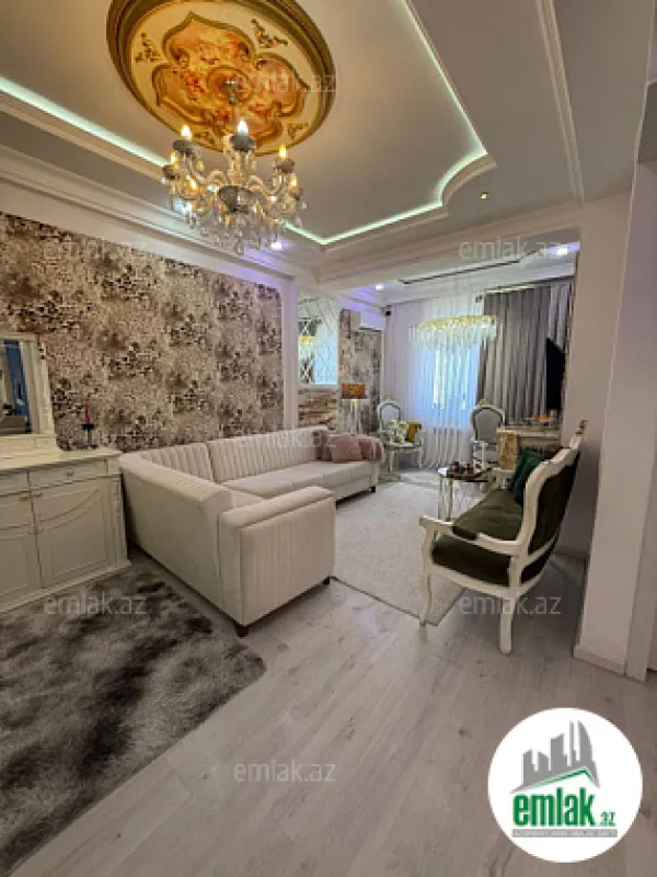 Satılır 3 otaqlı yeni tikili 90 m²