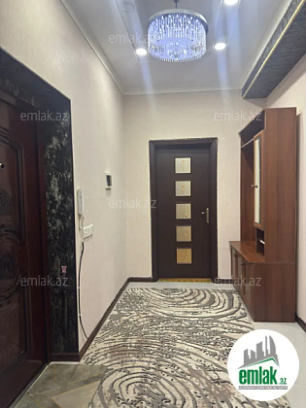 Satılır 3 otaqlı yeni tikili 90 m²