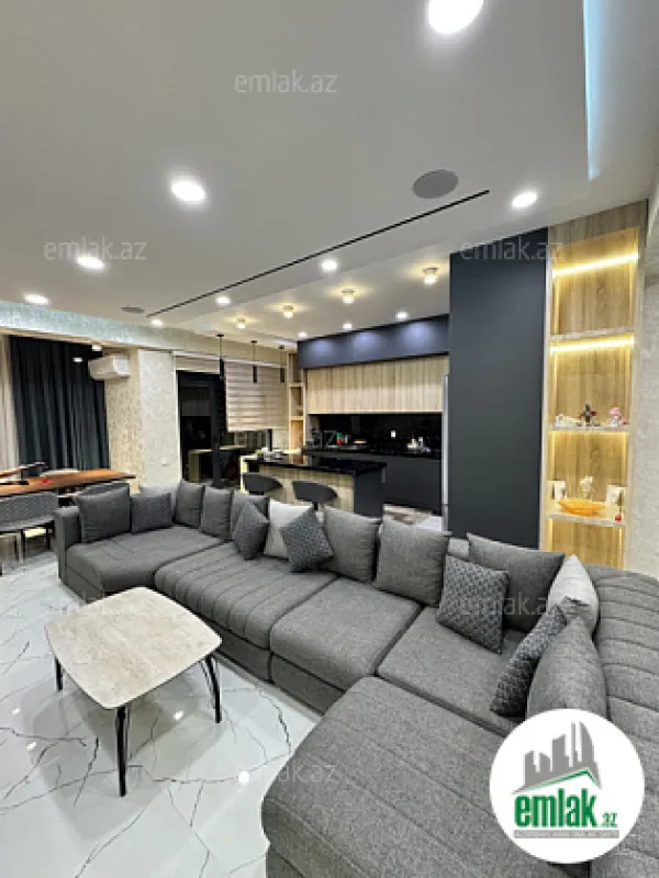 Satılır 3 otaqlı yeni tikili 126 m²