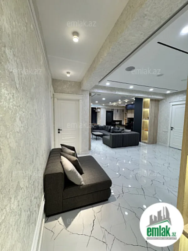 Satılır 3 otaqlı yeni tikili 126 m²