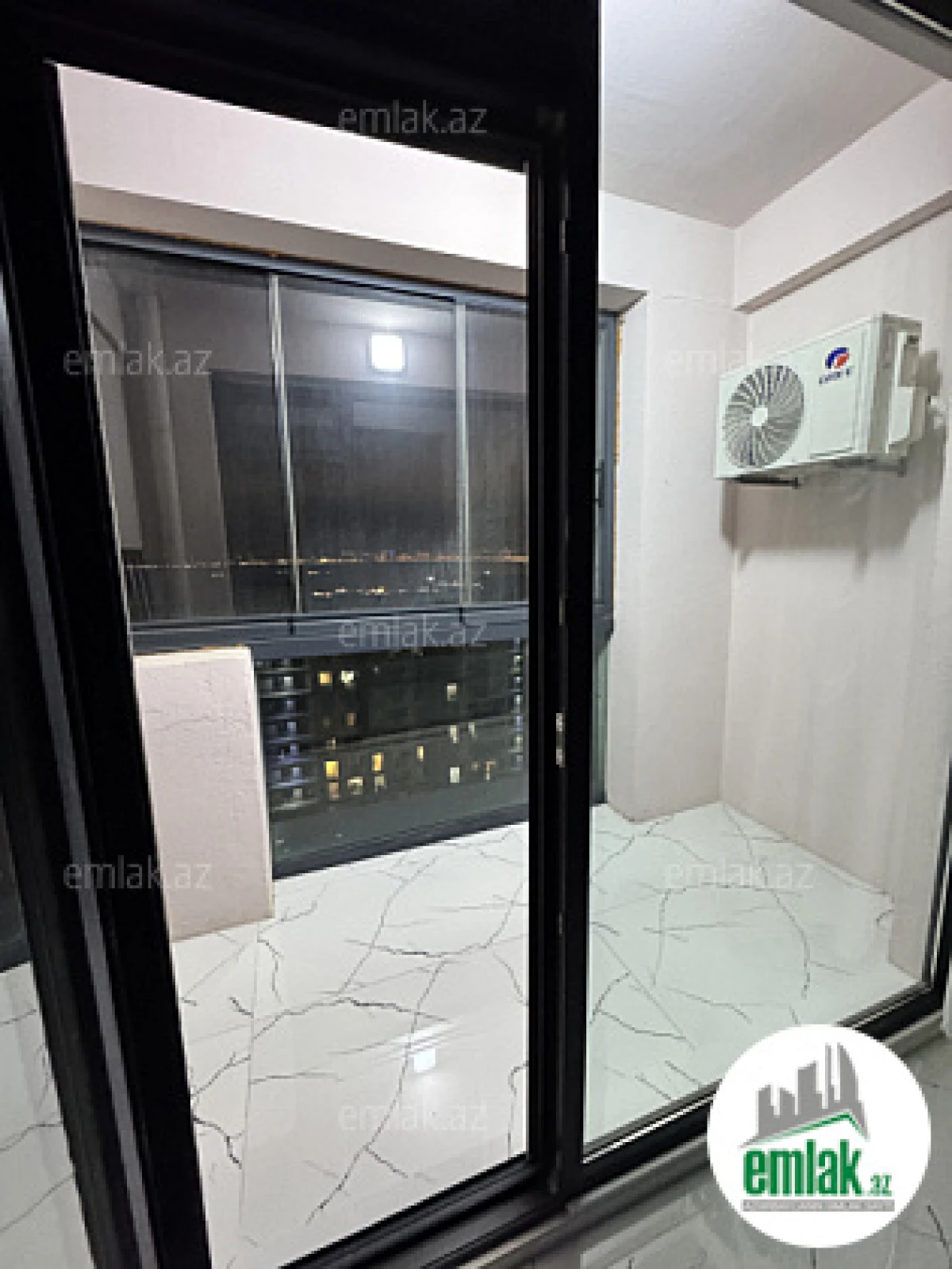 Satılır 3 otaqlı yeni tikili 126 m²