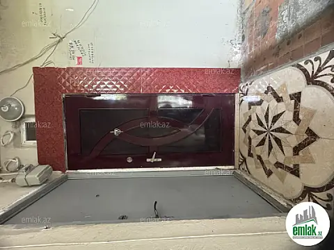 Satılır 1 otaqlı köhnə tikili 35 m²