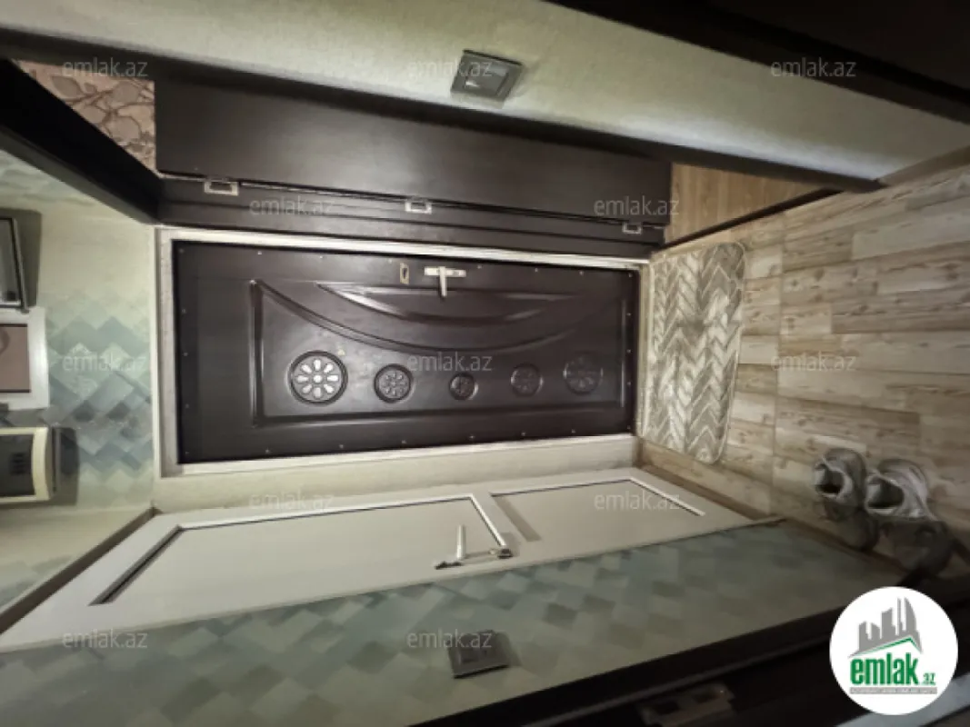 Satılır 1 otaqlı köhnə tikili 35 m²