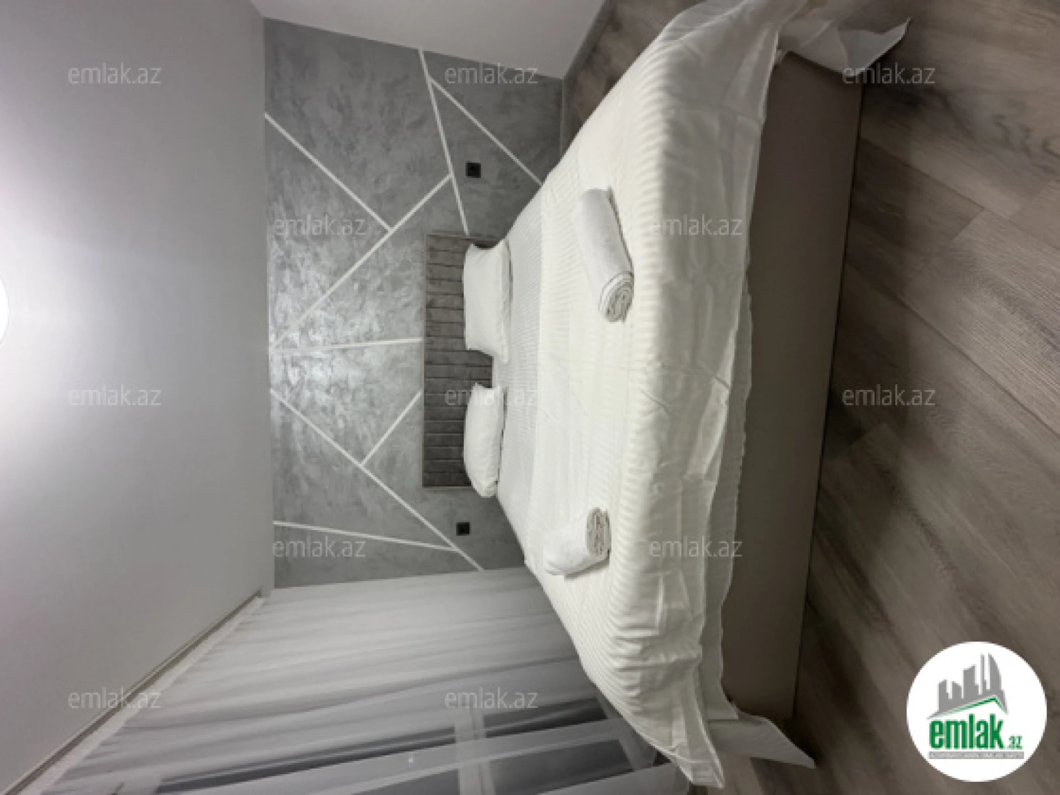 Satılır 5 otaqlı mənzil 90 m²