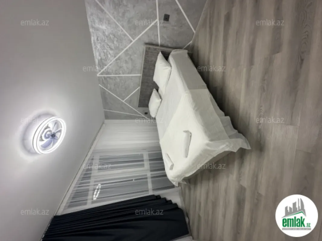 Satılır 5 otaqlı mənzil 90 m²