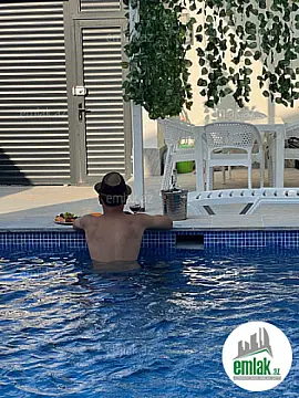 Satılır 5 otaqlı mənzil 90 m²